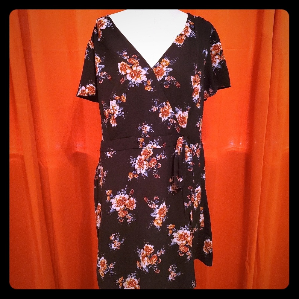 Floral faux wrap dress (C124)
